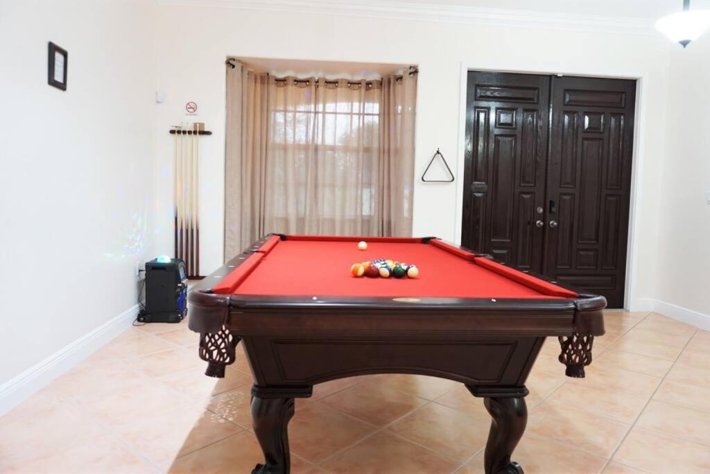 New Luxury Vacation Dream Rental- Sleeps 15! Miami Exterior foto