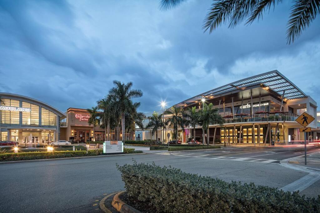 New Luxury Vacation Dream Rental- Sleeps 15! Miami Exterior foto